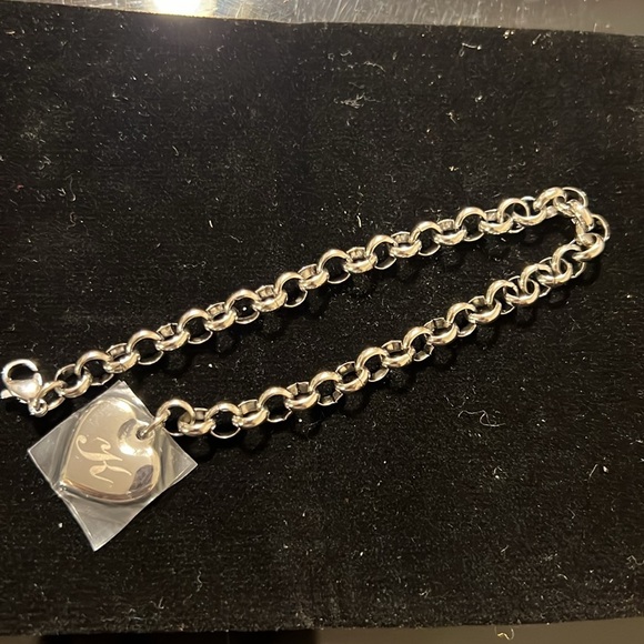 Letter K Silver-Tone Initial Bracelet NEW - Picture 7 of 9